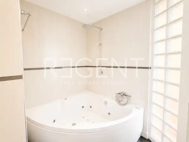 Záhreb, Medveščak – byt 150 m² na prenájom, 4 spálne, loggia, garáž