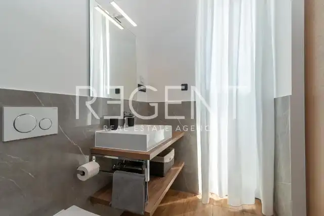Trogir, Čiovo – Penthouse, 227 m² s 360° terasom i wellnessom