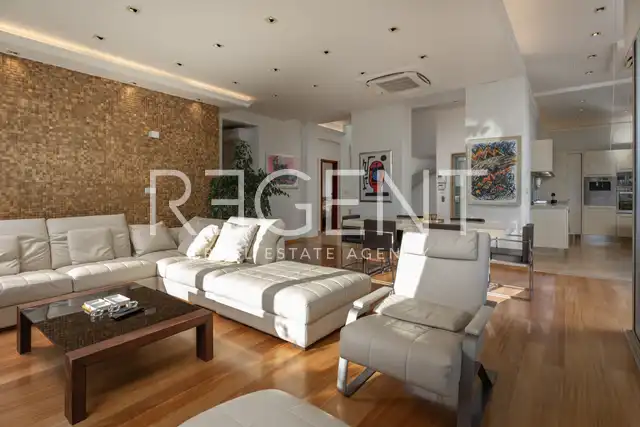 Dubrovnik, Lapad – penthouse 268 m², krovna terasa, bazen, garaža
