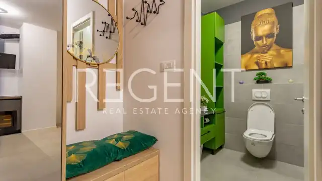 Split, Žnjan - Dvojizbový byt s loggiou a jacuzzi