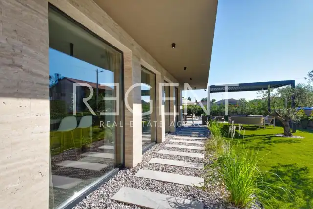 Marčana, Istra – Vaste villa avec vue et espace bien-être privé