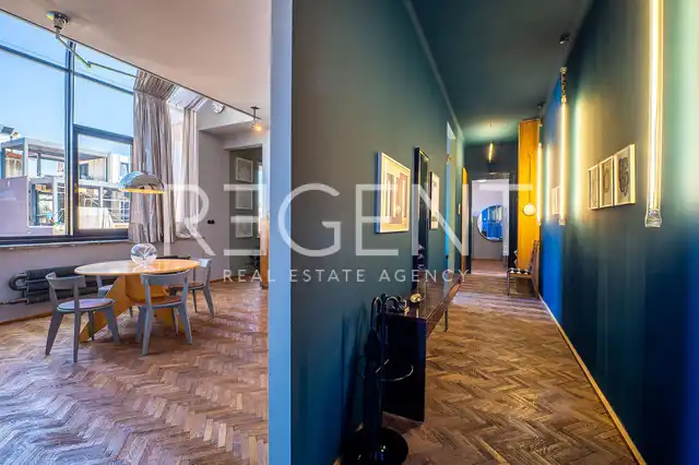 Zagreb, Masarykova – Artistic duplex with 6-meter ceilings