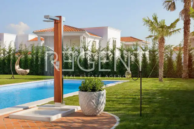 Istria, Vabriga - Luxusná a elegantná vila 357 m2