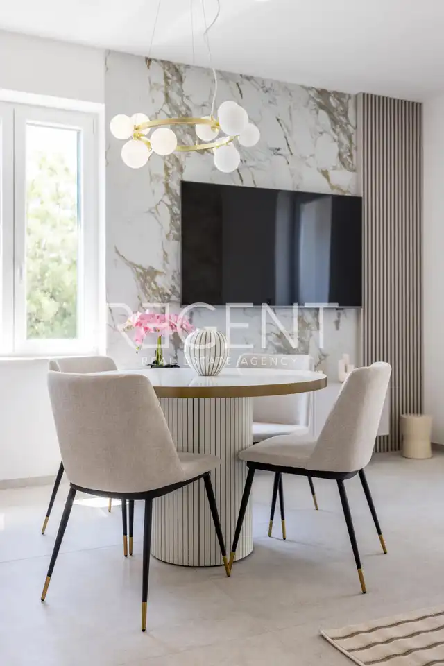 Split, Bačvice – luxuriöse 2-Zimmer-Wohnung 64m2 zu vermieten
