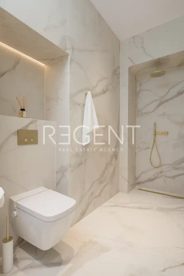 Opatija, Centar - Luxuriöse Wohnung in einer Villa in einzigartiger Lage, 91 m2