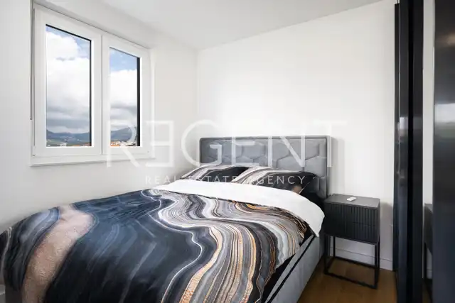 Split, Mejaši - One-bedroom apartment with a terrace and outdoor parking space