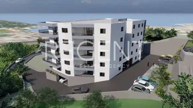 Makarska, Centrum - Mestská bytová novostavba