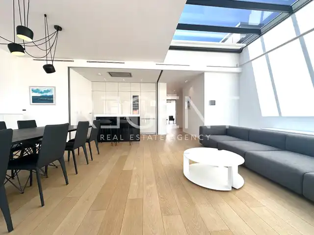 Zagreb, Center, Ban Center - Exclusive penthouse with a view of the cathedral