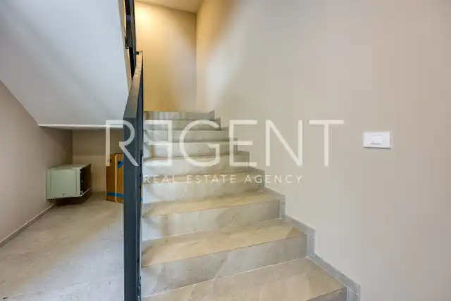 Istrien, Novigrad - Drei-Zimmer-Wohnung in einer luxuriösen Wohnanlage 109 m2
