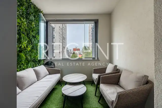 Stan 105 m², Grahorova — 3 spavaće sobe, dupla garaža, lift