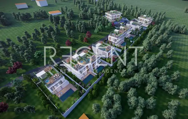 Kaštela, Kaštel Gomilica – Luxusná vila so strešnou terasou a bazénom
