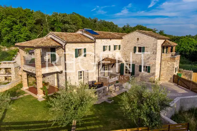 Istrien, Višnjan - Schönes Steinhaus mit Pool