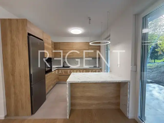 Zagreb, Gračani - four-room apartment with a garage
