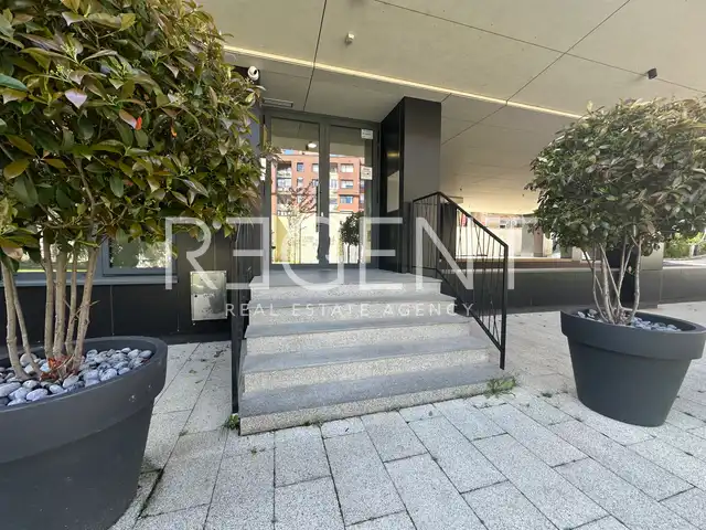 Zagreb, Petrova - Moderan trosoban stan 81 m2, najam