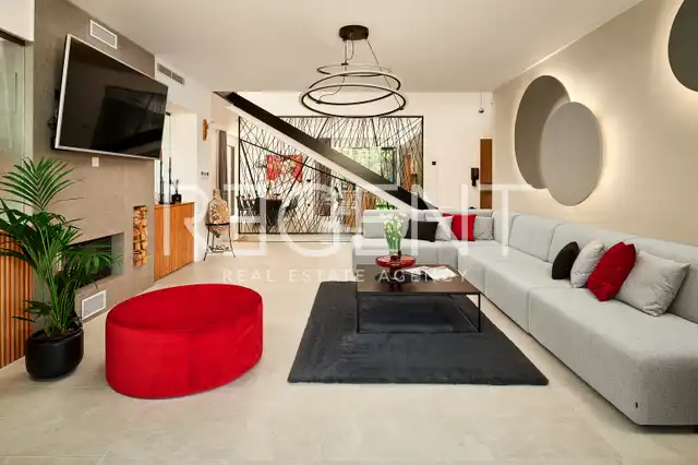 Marina Hills Resort — 3 vily s bazénom, 12 izieb a výhľad na more