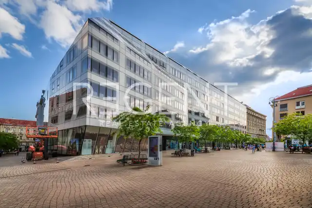 Zagreb, Ban Centar – Drei-Zimmer-Wohnung 131 m2