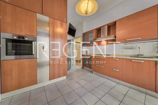 Zagreb, Donji Grad – Prekrasan stan od 187m² u samom centru grada