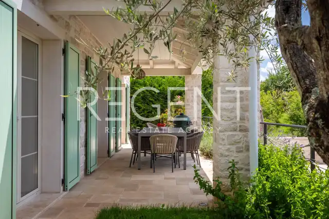 Istria, Višnjan - Luxury villa with pool and panoramic view 170 m2