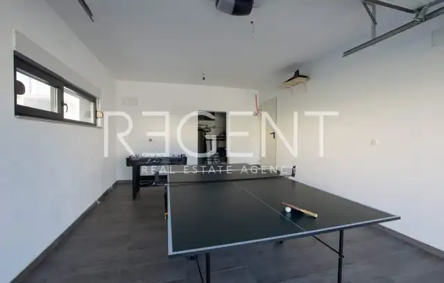 Split, Solin – Veľkolepý dom s výhľadom na more