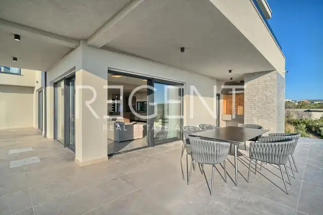 Primošten – Luxusná vila s infinity bazénom, 450 m2 novostavba