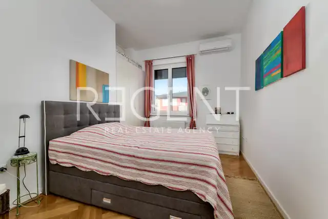 Zagreb, Jarun - Moderna hiša z bazenom ob jezeru, 400 m2