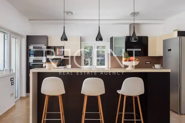 Šibenik - Wunderschöne Luxusvilla am Meer 1000 m2