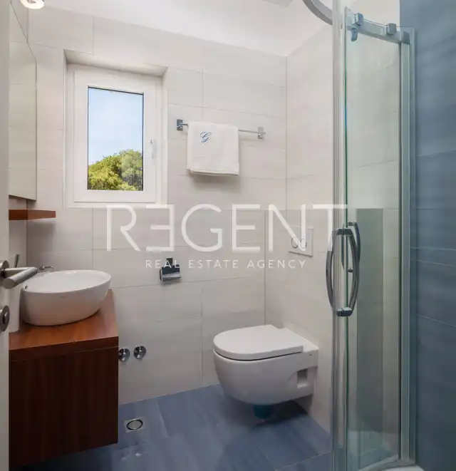 Šibenik - Wunderschöne Luxusvilla am Meer 1000 m2