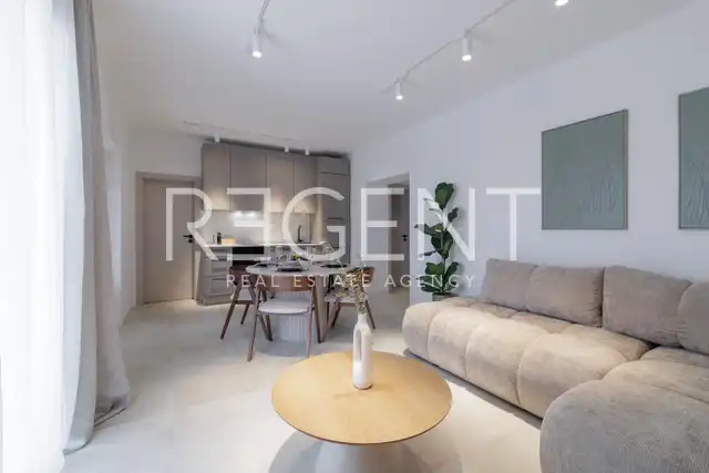 Split, Kila – stan 70 m² sa saunom, vrtom i bazenom