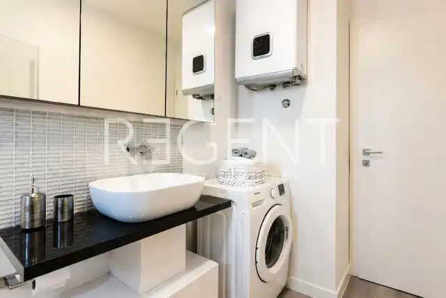 Podstrana, Sita – 55 sqm, two bedrooms, loggia, parking