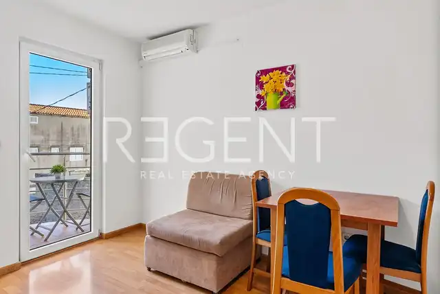 Makarska, Centrum - Apartmánový dom v blízkosti centra s hrubou plochou 186 m2