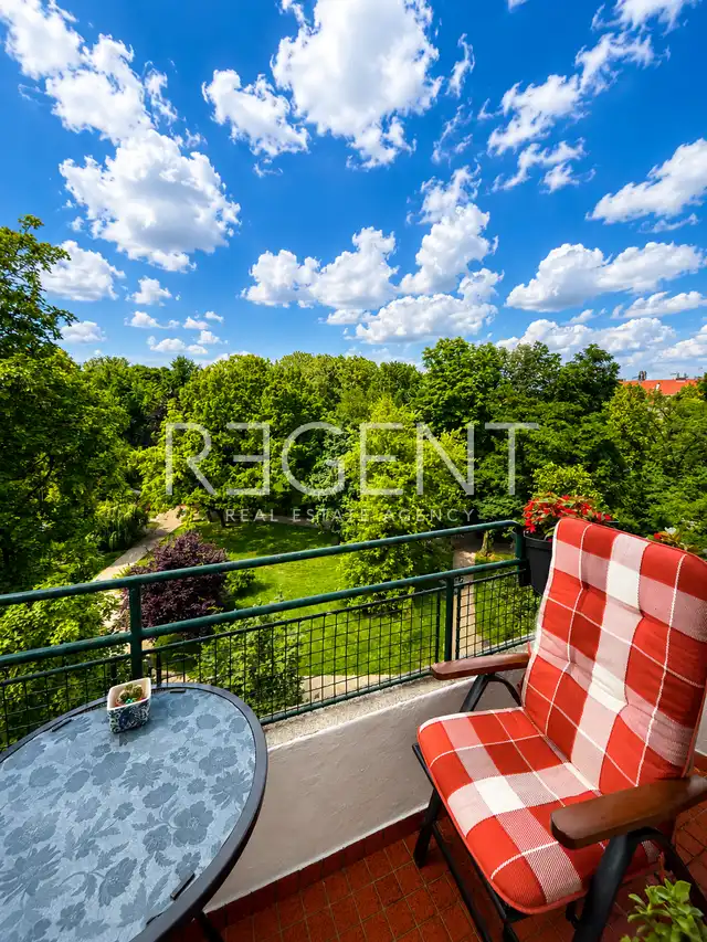 Zagreb, Donji grad – štirisobno stanovanje 86,84 m² s pogledom na park