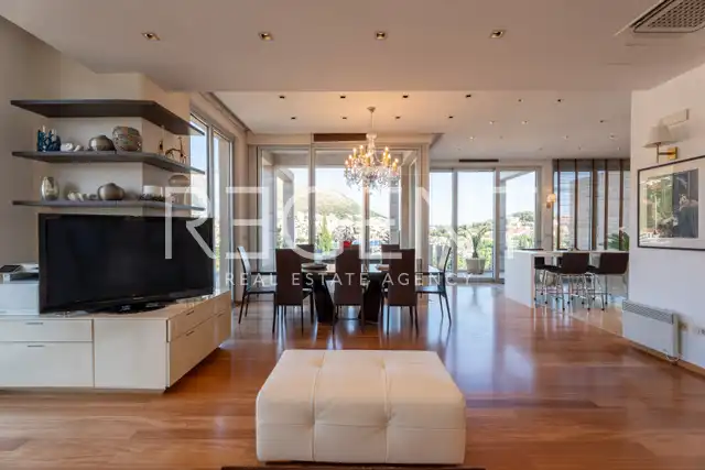 Dubrovnik, Lapad - Dva penthousea s panoramskim pogledom