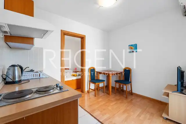 Makarska, Centrum - Apartmánový dom v blízkosti centra s hrubou plochou 186 m2