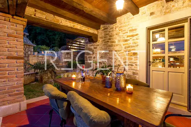 Istrien, Višnjan - Schönes Steinhaus mit Pool