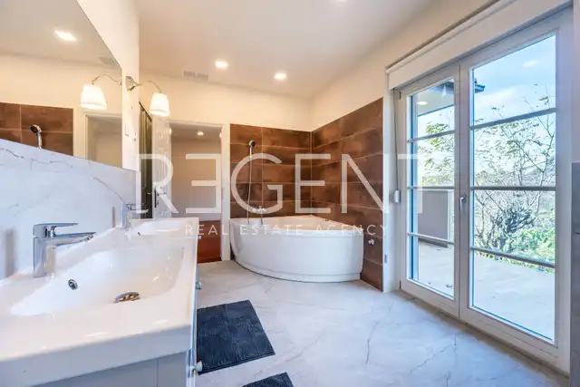 Zagreb, Remete - Spacious four-room apartment for rent