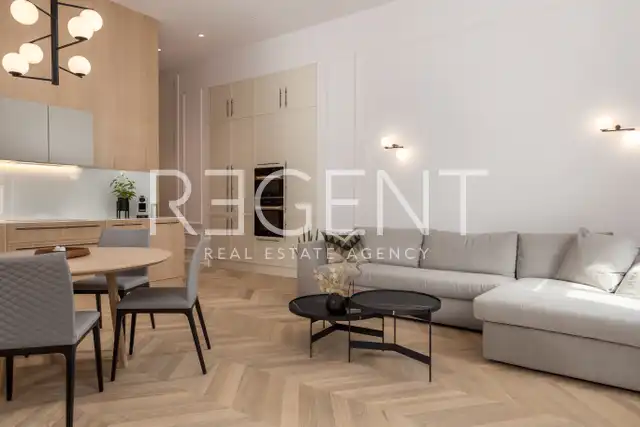 Opatija, Centar - Luxuriöse Wohnung in einer Villa in einzigartiger Lage, 73 m2