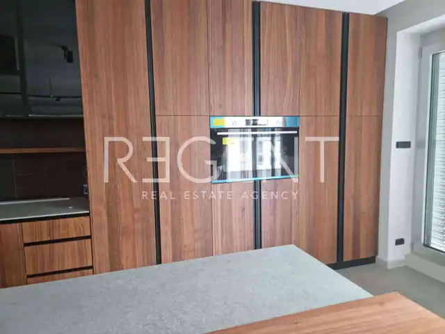 Istrie, Pula - Luxusní Penthouse o velikosti 240 m2 v novostavbě
