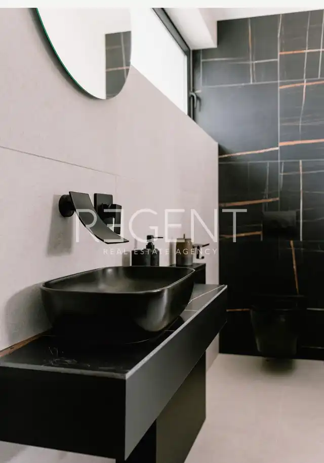 Šibenik, Vodice - Moderná vila, novostavba 200 m2