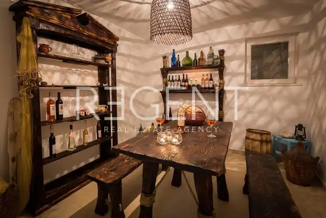 Ostrov Korčula - Nádherná úžasná vila pri mori 312 m2