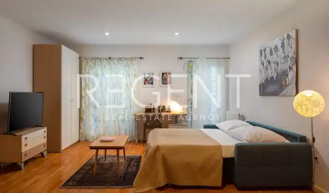 Istria, Poreč – Priestranná a elegantná vila s bazénom 400 m2