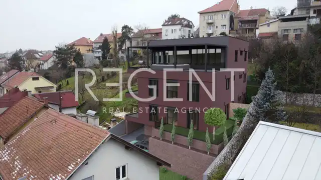Zagreb, Maksimir - Trosoban stan 74 m2