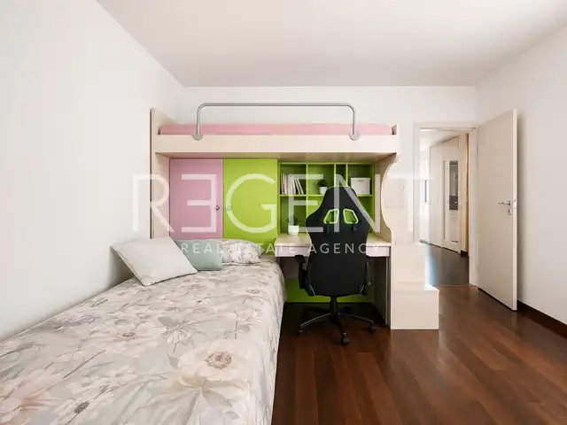 Trogir – Mezonetový penthouse 234 m², výhľad na more, garáž