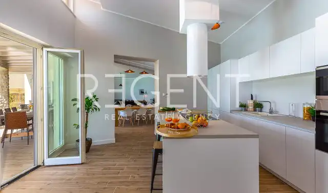 Opatija, Veprinac - Luksuzna vila na parceli od 1113 m2