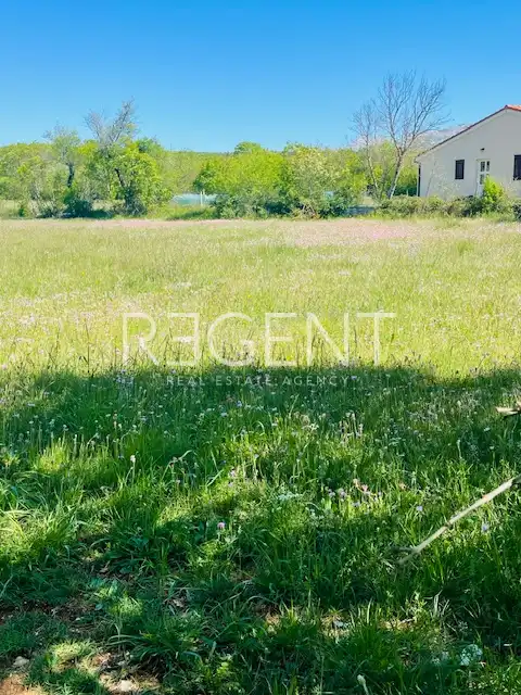 Split, Klis - Building plot 1760 m2