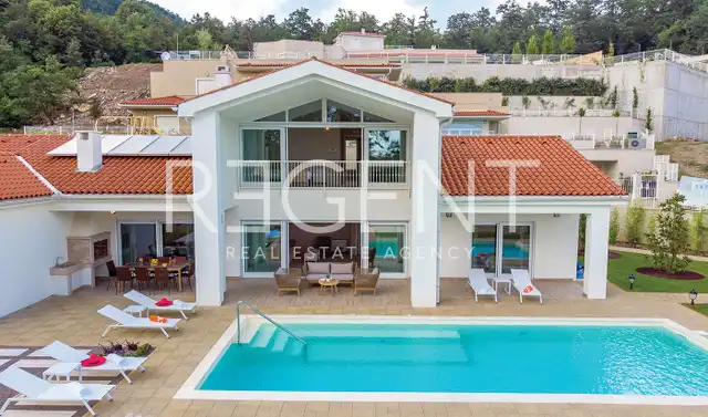 Opatija, Veprinac – Luksuzna vila na parceli od 1034 m2