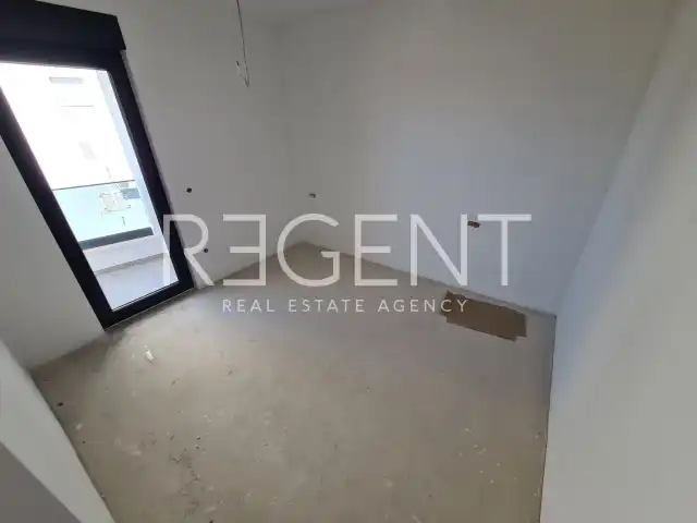 Macarsca, Centro - Attico trilocale con vista mare 117 m2