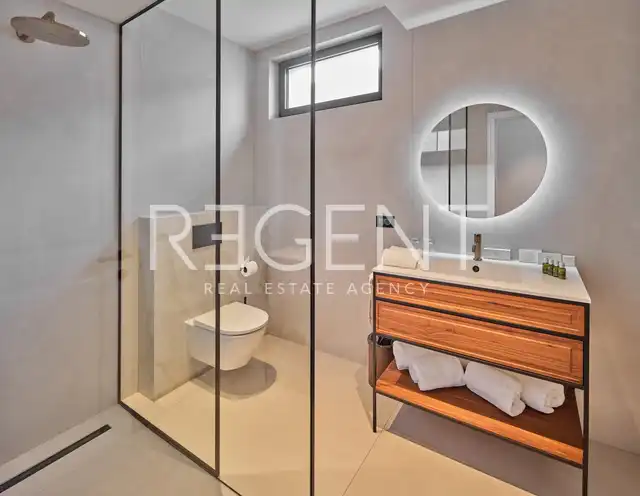 Trogir - Moderní vila s výhledem na moře 341 m2