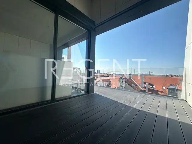 Zagreb, Center, Ban Center - Exclusive penthouse with a view of the cathedral