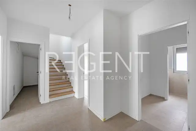 Istra, Tar - Dvoetažni stan u novogradnji 181 m2