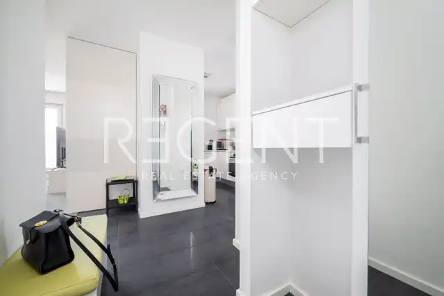 Split, Dragovode - Luxusný penthouse s terasou a výhľadom na more 103 m2